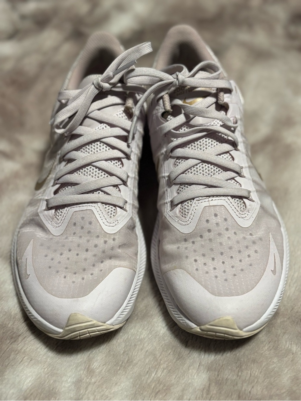 Nike Zoom Winflo Women’s Running Shoes pink  White Athletic Sneakers Size 7.5
